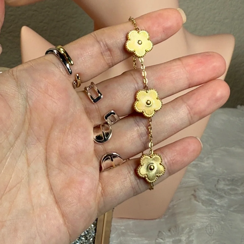 Gold Floral Bracelet